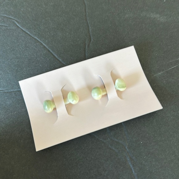 Vintage Selected Pearl bone shape cuff links - Picture 1 of 4